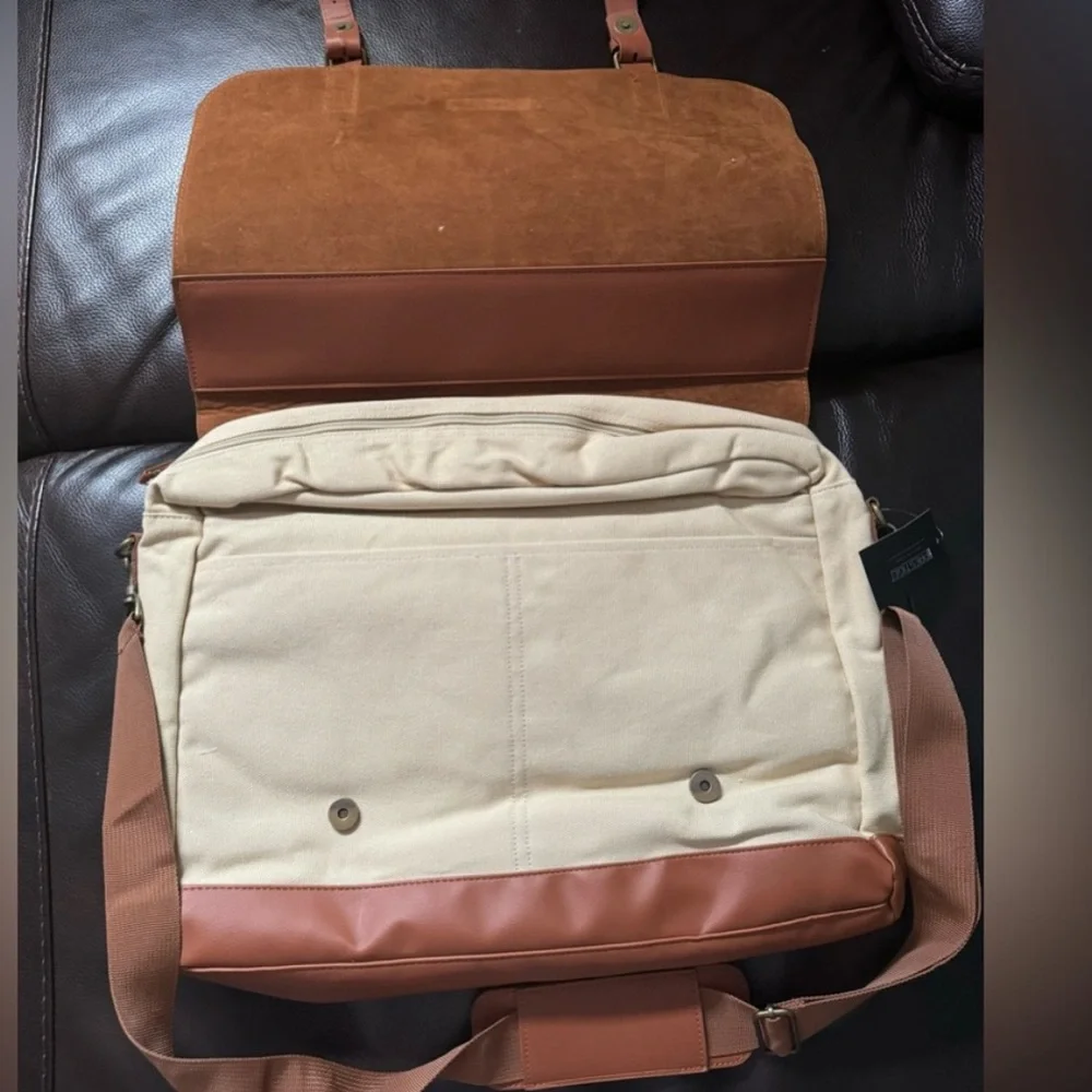 CRG Prestige Messenger Bag